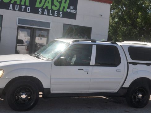Used 2004 Ford Explorer Sport Trac XLT image 11