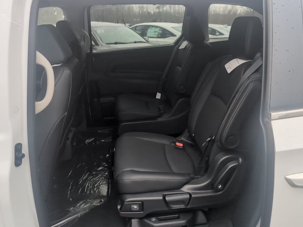 Used 2026 Honda Odyssey EX-L image 12