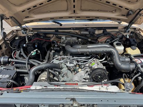 Used 1990 Ford F350 2WD SuperCab DRW image 16