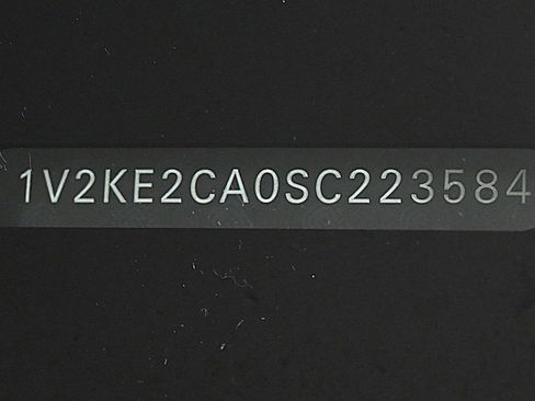 Used 2025 Volkswagen Atlas Cross Sport SE w/ Panoramic Sunroof Package image 24