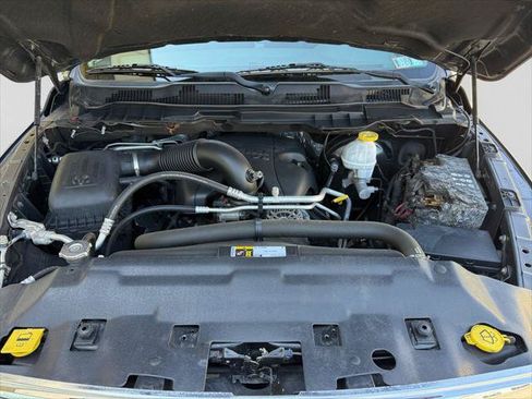Certified 2018 RAM 1500 Big Horn AWD/4WD image 11