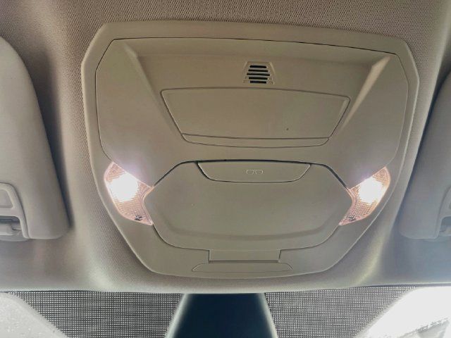 Used 2018 Ford Escape Titanium w/ Ford Safe & Smart Package FWD image 20