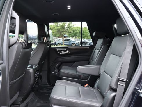 Used 2021 Chevrolet Tahoe Z71 w/ Rear Media and Nav Package AWD/4WD image 22