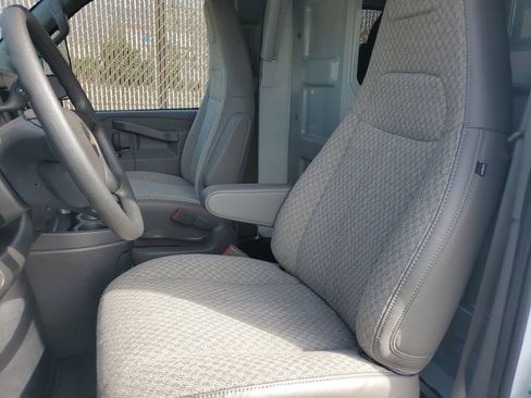New 2025 Chevrolet Express 3500 w/ Power Convenience Package RWD image 17