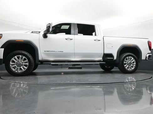 Used 2023 GMC Sierra 2500 Denali w/ Denali Ultimate Package AWD/4WD image 34
