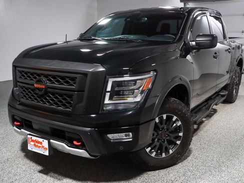 Used 2021 Nissan Titan PRO-4X w/ Pro-4x Utility Package image 33
