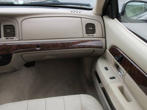 Used 2006 Mercury Grand Marquis LS RWD image 33