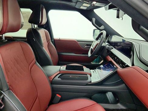 Used 2026 INFINITI QX80 Autograph w/ Premium Cargo Package image 27