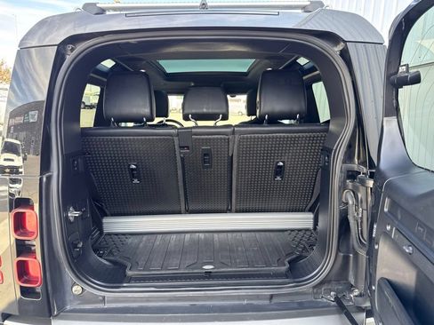 Used 2021 Land Rover Defender 90 X-Dynamic S AWD/4WD image 46