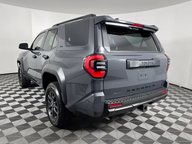 Used 2026 Toyota 4Runner SR5 AWD/4WD image 8