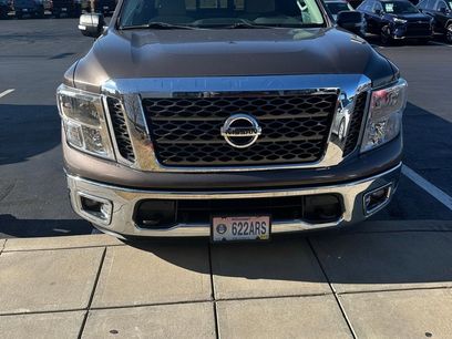 Used 2018 Nissan Titan SV w/ SV Convenience Package