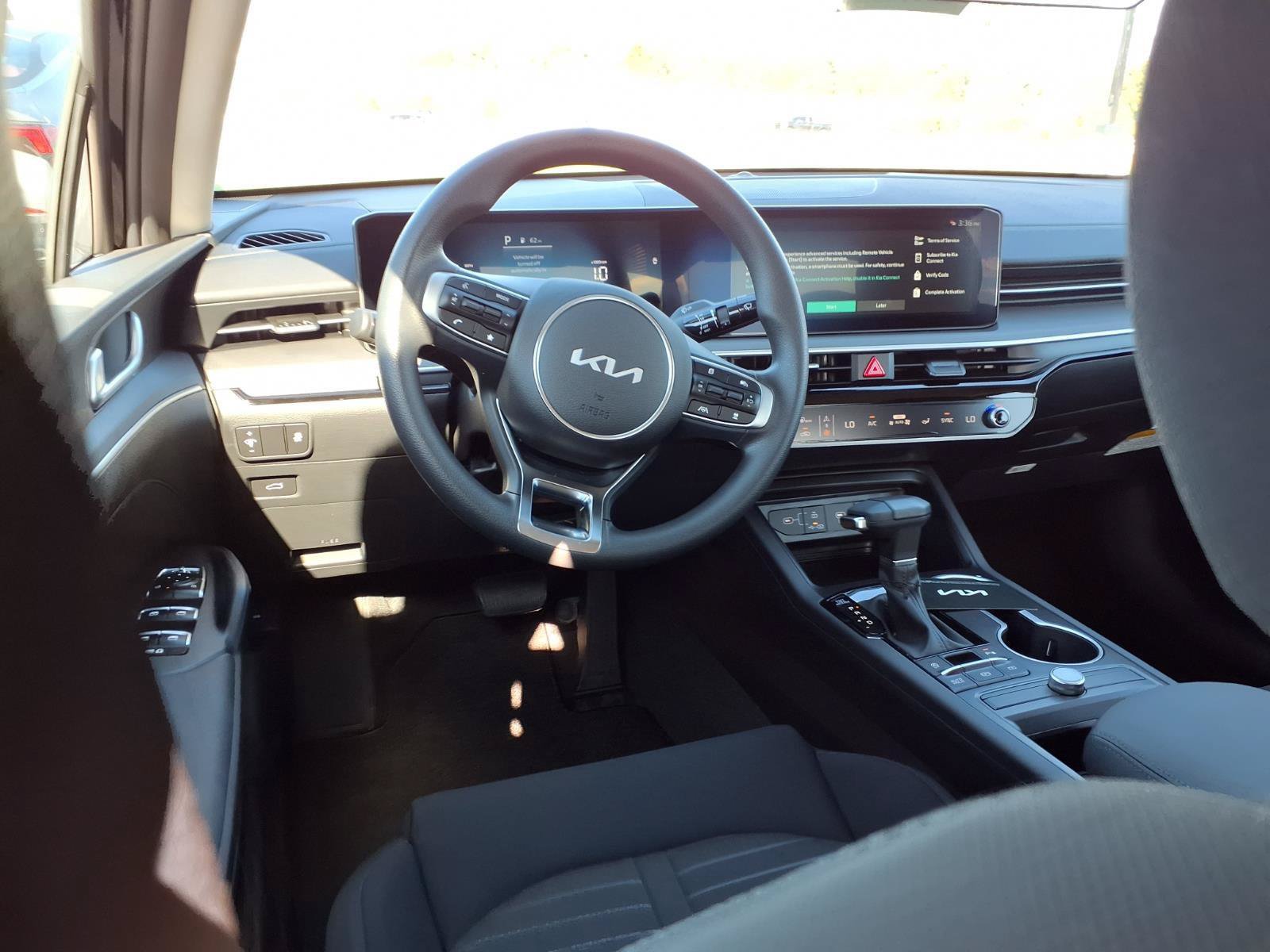 New 2026 Kia K5 LXS FWD image 4