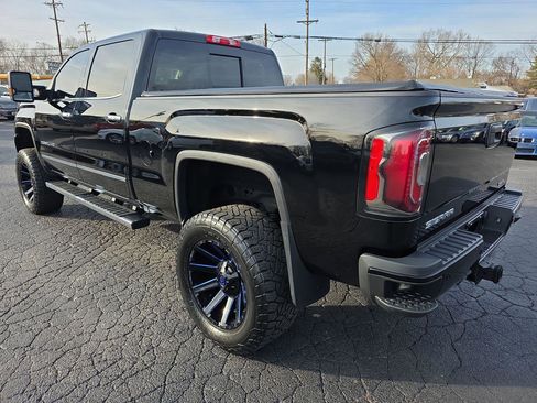 Used 2016 GMC Sierra 2500 Denali w/ Duramax Plus Package image 20