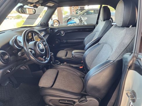 Used 2016 MINI Cooper S image 28