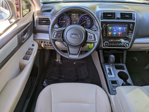 Used 2019 Subaru Outback 2.5i Premium image 17
