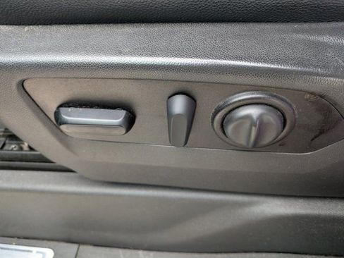 Used 2020 Chevrolet Silverado 1500 LT w/ All-Star Edition image 19