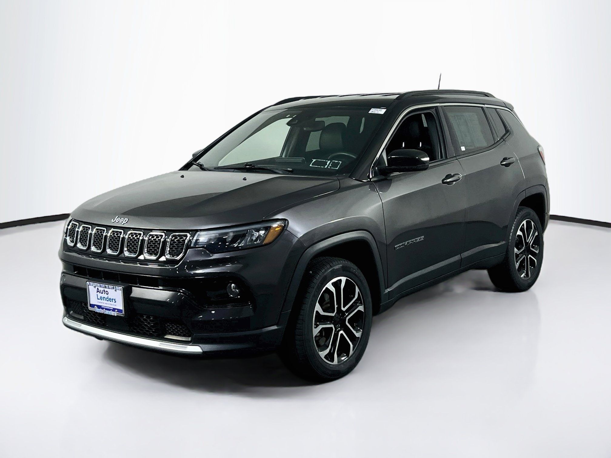 Used 2023 Jeep Compass Limited AWD/4WD image 1