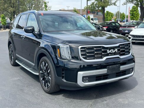 Used 2023 Kia Telluride SX Prestige AWD/4WD image 4