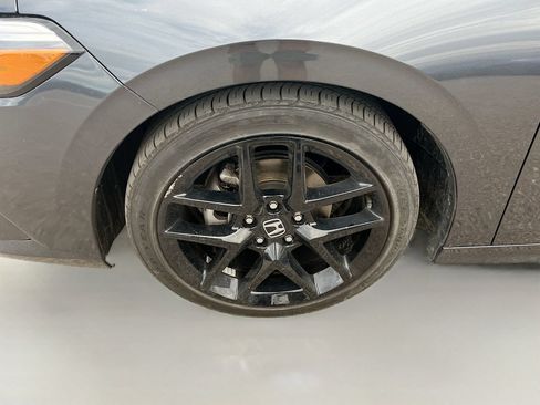 Used 2025 Honda Civic Sport image 28