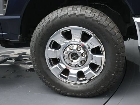 Used 2024 Ford F250 Lariat w/ Lariat Ultimate Package AWD/4WD image 39