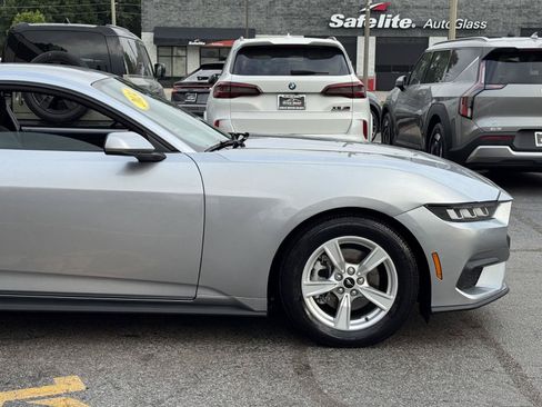Used 2024 Ford Mustang Coupe RWD image 13