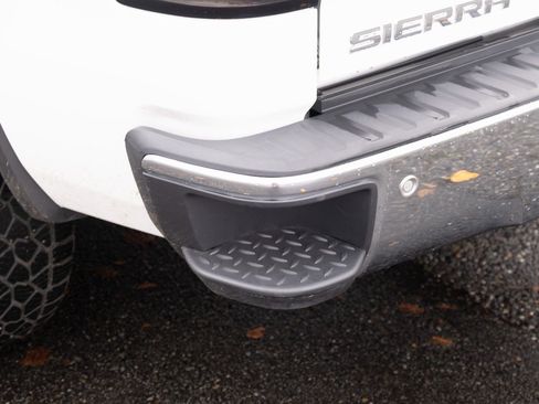 Used 2018 GMC Sierra 1500 SLT image 27