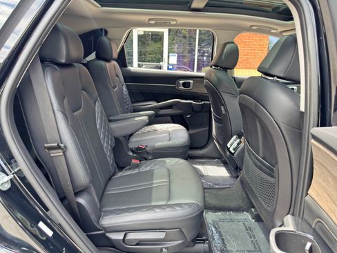 Used 2022 Kia Sorento SX Prestige AWD/4WD image 39