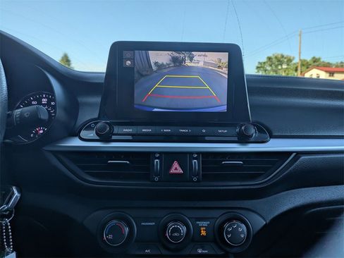 Used 2022 Kia Forte LXS image 15