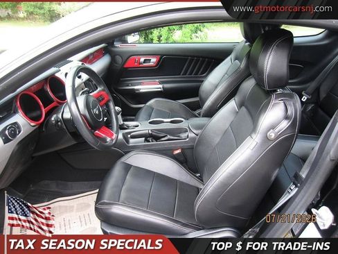 Used 2021 Ford Mustang Premium RWD image 16