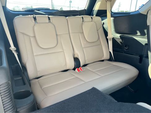 Certified 2022 Ford Explorer Limited w/ Equipment Group 301A image 41