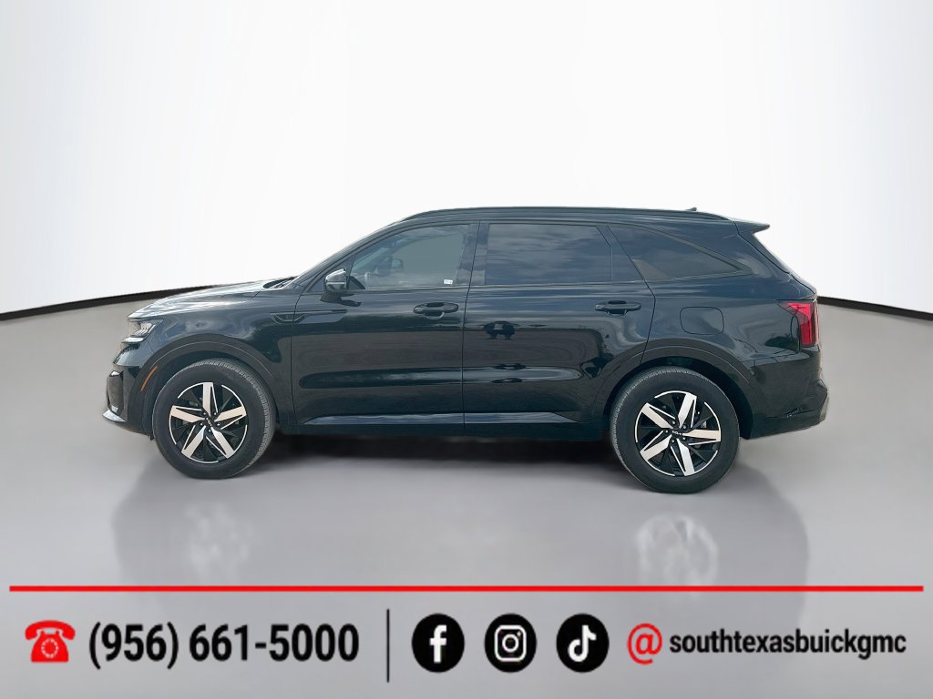 Used 2023 Kia Sorento S w/ Panoramic Sunroof Package FWD image 4