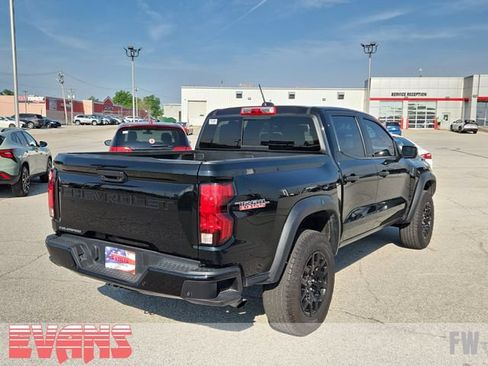 Used 2024 Chevrolet Colorado Trail Boss w/ Technology Package AWD/4WD image 26