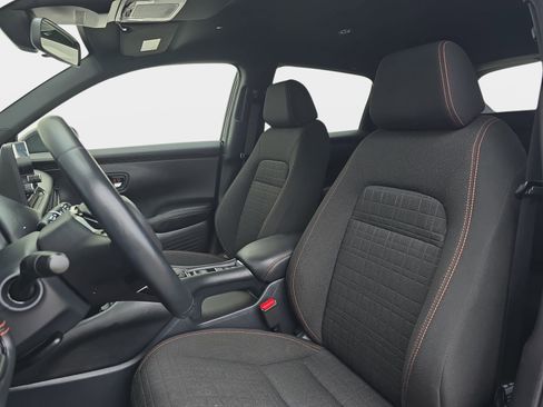 Certified 2025 Honda HR-V Sport image 15