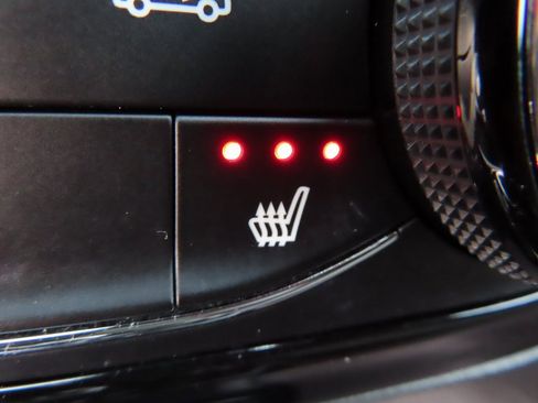 Used 2023 Buick Encore GX Preferred w/ Cold Weather Comfort Package image 6