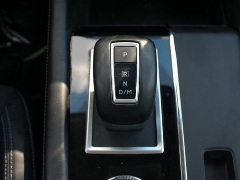 Used 2022 Mitsubishi Outlander SE image 20