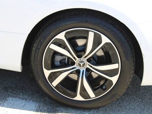 Used 2026 Mercedes-Benz CLE 300 4MATIC Coupe image 9