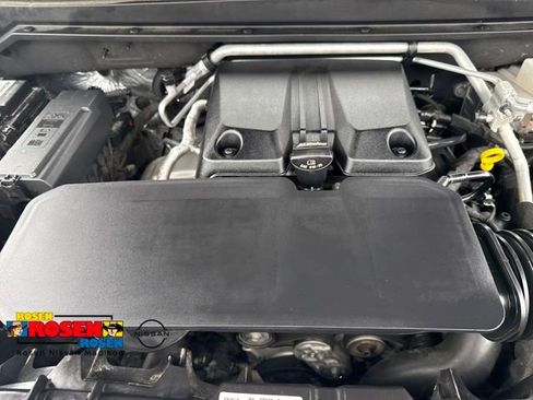 Used 2024 GMC Canyon AT4 w/ Canyon Safety Plus Package AWD/4WD image 43