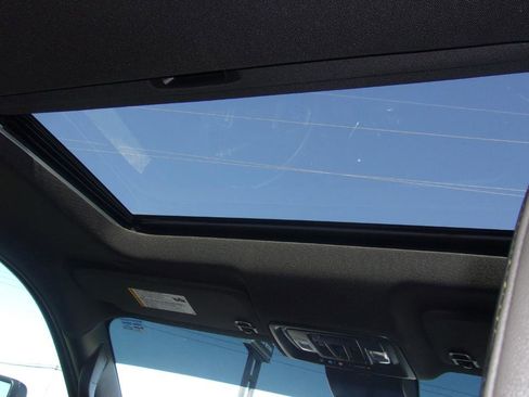 Used 2024 Chevrolet Silverado 2500 ZR2 w/ ZR2 Bison Edition image 8