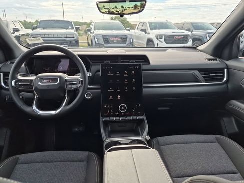 New 2026 GMC Terrain Elevation w/ Black Edition FWD image 32
