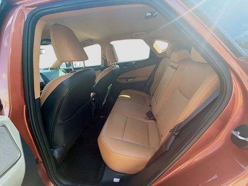 Used 2025 Lexus NX 250 FWD image 24