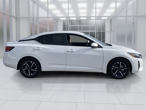 New 2025 Nissan Sentra SV w/ All-Weather Package image 7