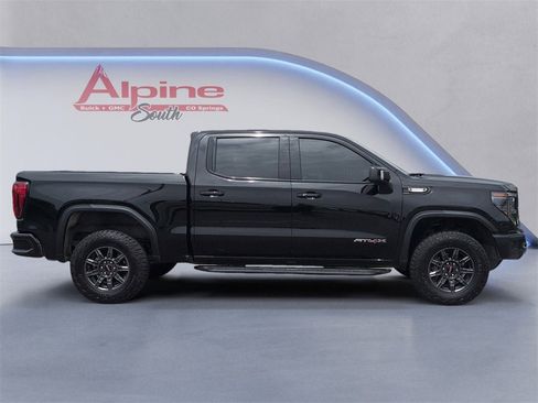 Used 2024 GMC Sierra 1500 AT4X image 6