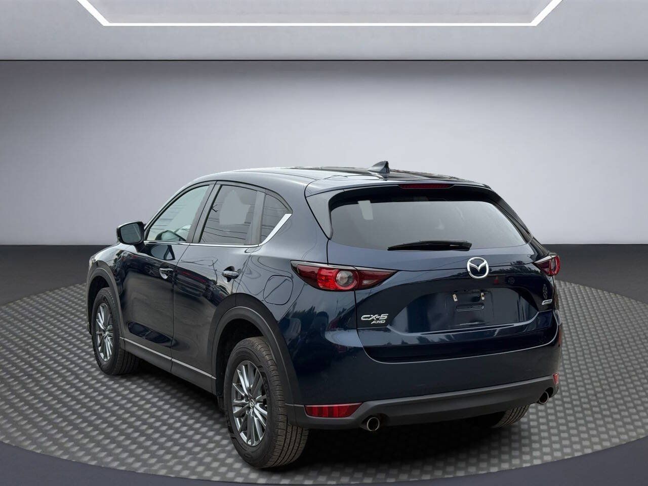 Used 2017 MAZDA CX-5 Touring w/ Preferred Equipment Package AWD/4WD image 5