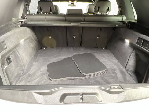 Used 2022 BMW X5 xDrive40i w/ Premium Package image 25