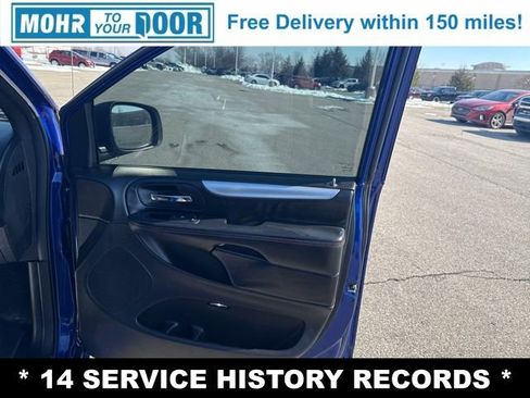 Used 2019 Dodge Grand Caravan GT image 21