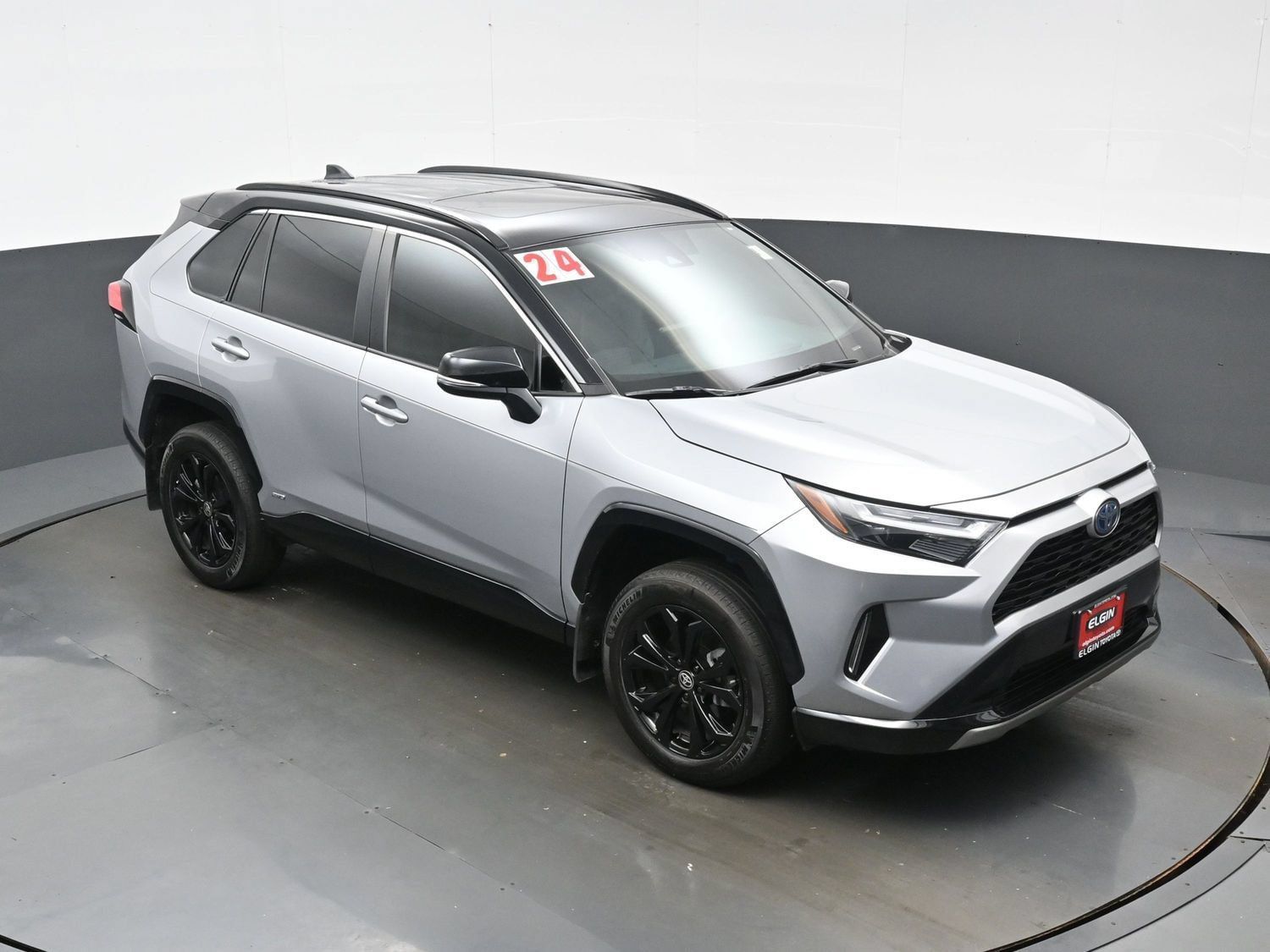 Used 2024 Toyota RAV4 XSE w/ Weather Package AWD/4WD image 36