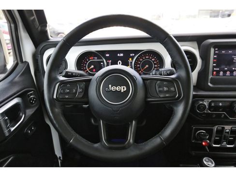 Used 2021 Jeep Wrangler Unlimited Sport AWD/4WD image 16