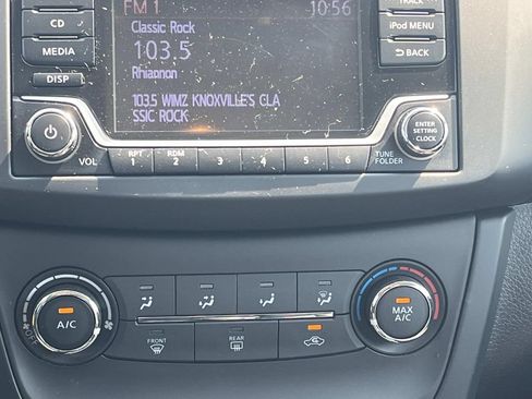 Used 2018 Nissan Sentra S w/ S Midnight Style Package FWD image 15