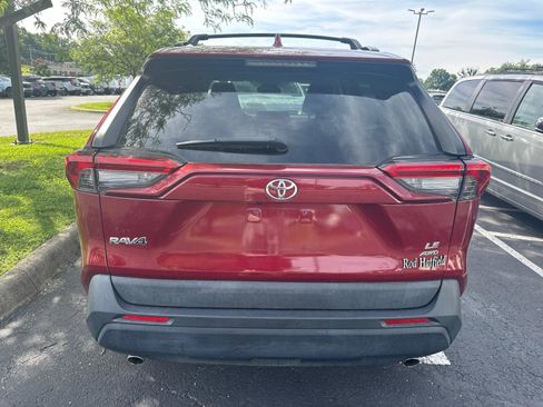 Used 2020 Toyota RAV4 LE w/ All Weather Liner Package AWD/4WD image 13