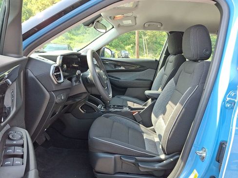 Used 2024 Chevrolet TrailBlazer LS AWD/4WD image 13